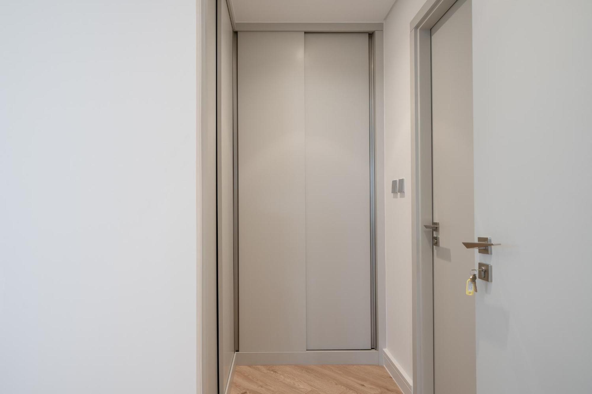 Apartment Alh Vacay - Alluring 2 Bedrooms In Isle *